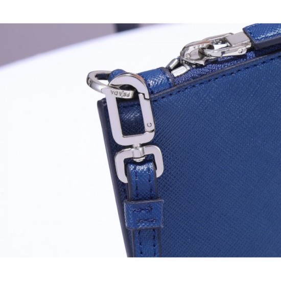 Spring/Summer arrival Not yet released in Japan Clutch bag 2022SS PRADA Prada Spring/Summer arrival Not yet released in Japan Clutch bag 2022SS PRADA Prada
