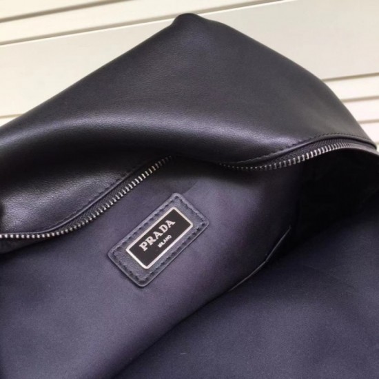 Conspicuous fresh popular new backpack 2022SS PRADA Prada Conspicuous fresh popular new backpack 2022SS PRADA Prada