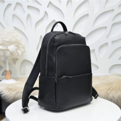 Dressing like this year Backpack 2022SS PRADA Prada