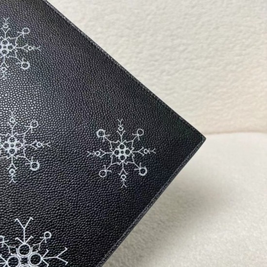 2022SS Men's Clutch Bag THOM BROWNE Thom Browne that can be used regardless of the scene 2022SS Men's Clutch Bag THOM BROWNE Thom Browne that can be used regardless of the scene