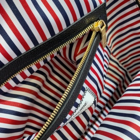2022SS Men's backpack Very easy to incorporate THOM BROWNE Thom Browne 2022SS Men's backpack Very easy to incorporate THOM BROWNE Thom Browne