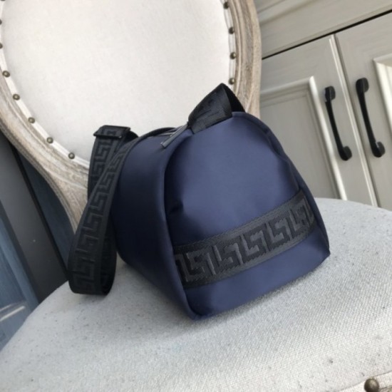 2022SS Men's Shoulder Bag Favorite Style VERSACE Versace 2022SS Men's Shoulder Bag Favorite Style VERSACE Versace