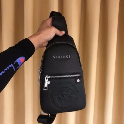 2022SS Men's Chest Bag Popular Spring / Summer Collection VERSACE Versace