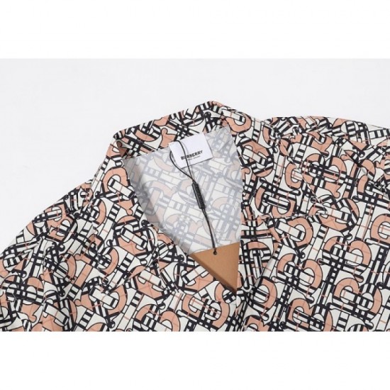 Burberry 2022 men's short sleeve shirt new this season Burberry 2022 men's short sleeve shirt new this season