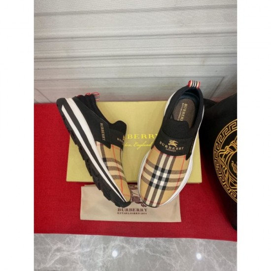 2022SS Men's sneakers BURBERRY Burberry to liven up the summer mood 2022SS Men's sneakers BURBERRY Burberry to liven up the summer mood