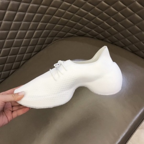 2022SS Men's sneakers GIVENCHY is surprisingly compatible 2022SS Men's sneakers GIVENCHY is surprisingly compatible