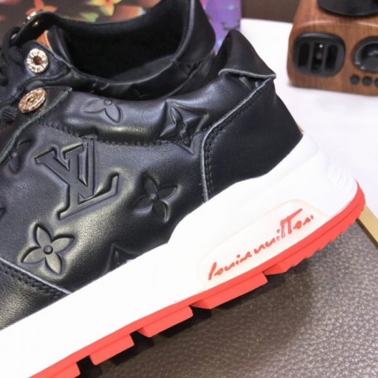 2022SS Men's sneakers Spring / Summer arrival as soon as possible LOUIS VUITTON Louis Vuitton 2022SS Men's sneakers Spring / Summer arrival as soon as possible LOUIS VUITTON Louis Vuitton