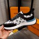 2022SS Men's sneakers New spring items Difficult to obtain LOUIS VUITTON Louis Vuitton 2022SS Men's sneakers New spring items Difficult to obtain LOUIS VUITTON Louis Vuitton