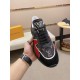 2022SS Men's sneakers Excellent compatibility LOUIS VUITTON Louis Vuitton 2022SS Men's sneakers Excellent compatibility LOUIS VUITTON Louis Vuitton