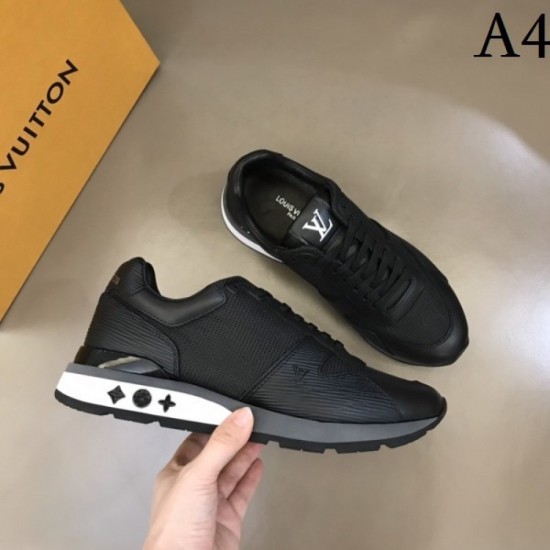Seasonal item LOUIS VUITTON Louis Vuitton 2022AW men's sneakers Seasonal item LOUIS VUITTON Louis Vuitton 2022AW men's sneakers