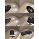 Seasonal item LOUIS VUITTON Louis Vuitton 2022AW men's sneakers Seasonal item LOUIS VUITTON Louis Vuitton 2022AW men's sneakers