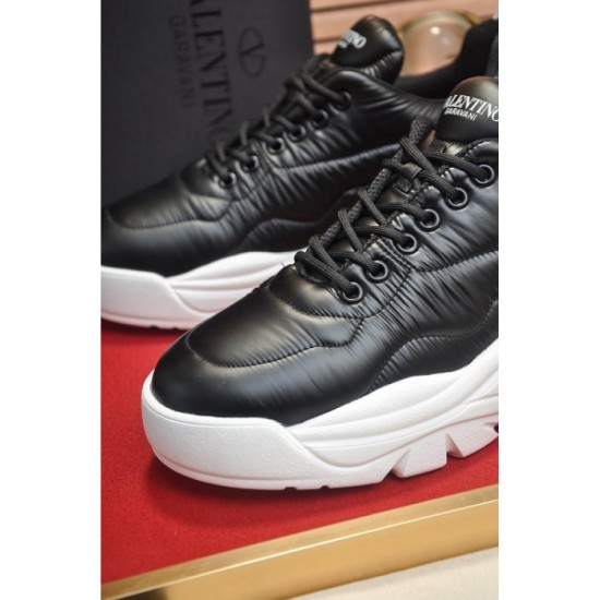 2022SS Men's sneakers Only one item for each color VALENTINO 2022SS Men's sneakers Only one item for each color VALENTINO