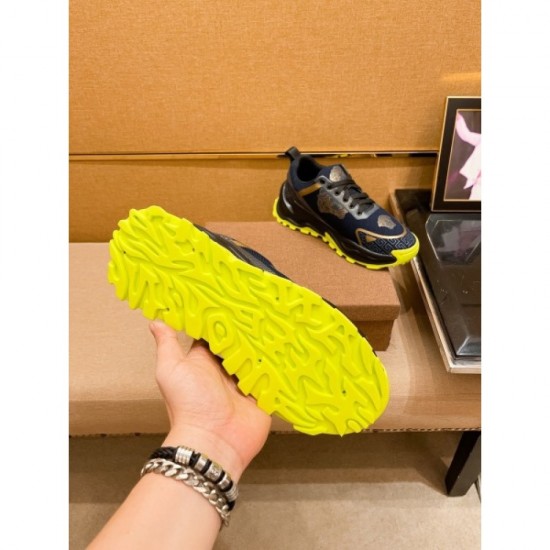 2022SS Men's sneakers Excellent wearing power VERSACE Versace 2022SS Men's sneakers Excellent wearing power VERSACE Versace