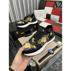 2022SS Men's Sneakers Elegant for adults VERSACE Versace