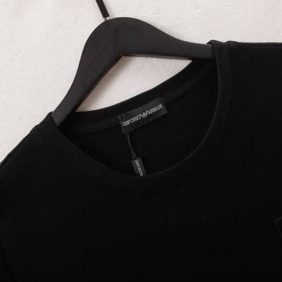 ARMANI Armani 2022SS men's short-sleeved T-shirt to boost your summer mood ARMANI Armani 2022SS men's short-sleeved T-shirt to boost your summer mood