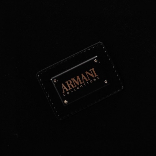 ARMANI Armani 2022SS men's short-sleeved T-shirt to boost your summer mood ARMANI Armani 2022SS men's short-sleeved T-shirt to boost your summer mood