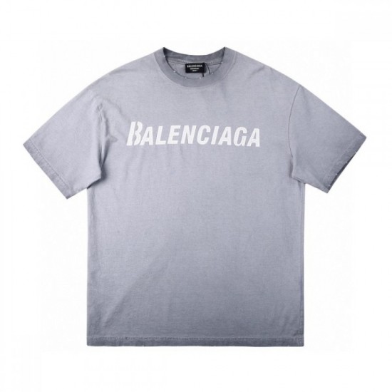 2022SS Extremely rare product BALENCIAGA Balenciaga Men's and women's short-sleeved T-shirt 2022SS Extremely rare product BALENCIAGA Balenciaga Men's and women's short-sleeved T-shirt