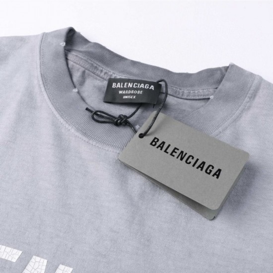 2022SS Extremely rare product BALENCIAGA Balenciaga Men's and women's short-sleeved T-shirt 2022SS Extremely rare product BALENCIAGA Balenciaga Men's and women's short-sleeved T-shirt