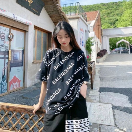2022SS Attention point BALENCIAGA Balenciaga Men's and women's short-sleeved T-shirt 2022SS Attention point BALENCIAGA Balenciaga Men's and women's short-sleeved T-shirt
