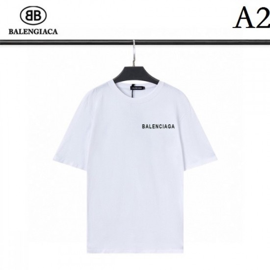 Men's T-shirt that overflows with an adult impression 2022SS BALENCIAGA Balenciaga Men's T-shirt that overflows with an adult impression 2022SS BALENCIAGA Balenciaga