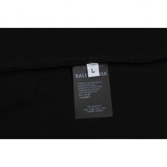 Fashionable men's T-shirt that goes half a step ahead 2022SS BALENCIAGA Balenciaga Fashionable men's T-shirt that goes half a step ahead 2022SS BALENCIAGA Balenciaga