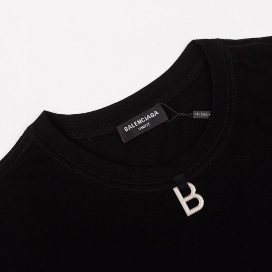 BALENCIAGA Balenciaga 2022SS men's short-sleeved T-shirt summer new work with a sense of stability BALENCIAGA Balenciaga 2022SS men's short-sleeved T-shirt summer new work with a sense of stability