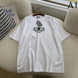 2022SS short-sleeved T-shirt BALENCIAGA to watch out for this spring and summer