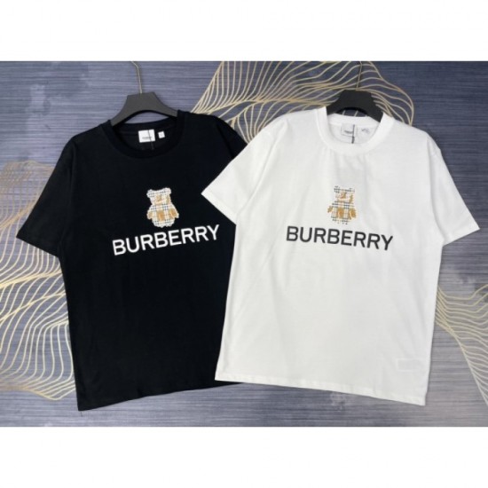 2022SS Most notable BURBERRY Men's and women's short-sleeved T-shirt 2022SS Most notable BURBERRY Men's and women's short-sleeved T-shirt