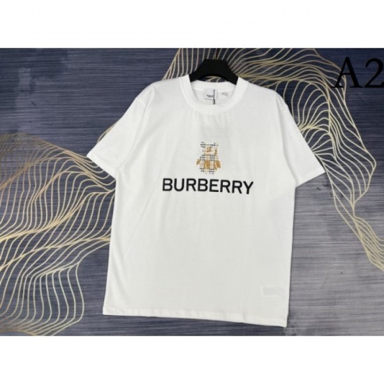 2022SS Most notable BURBERRY Men's and women's short-sleeved T-shirt 2022SS Most notable BURBERRY Men's and women's short-sleeved T-shirt