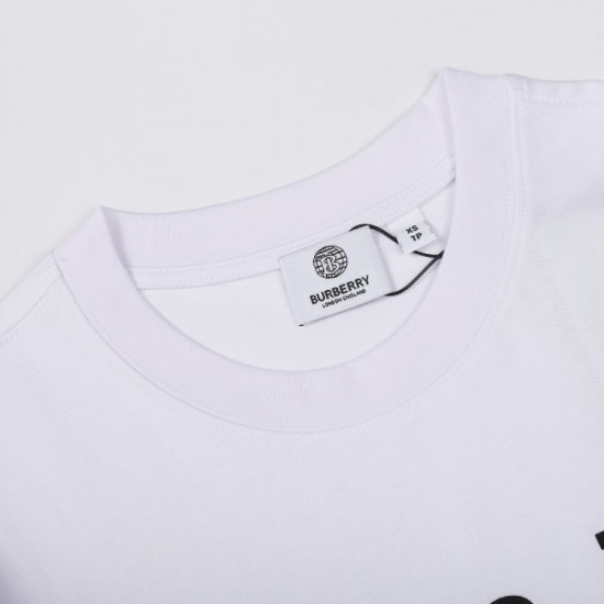 2022SS short-sleeved T-shirt Summer hot item BURBERRY Burberry 2022SS short-sleeved T-shirt Summer hot item BURBERRY Burberry