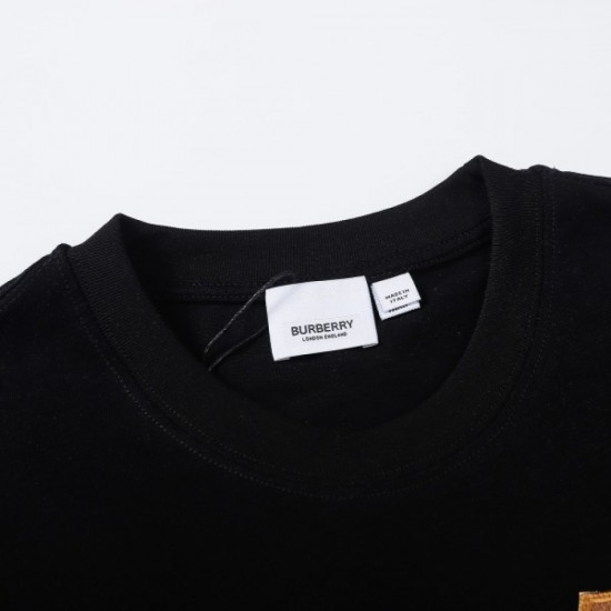 2022SS Short Sleeve T-Shirt Vivid Spring/Summer BURBERRY Burberry 2022SS Short Sleeve T-Shirt Vivid Spring/Summer BURBERRY Burberry