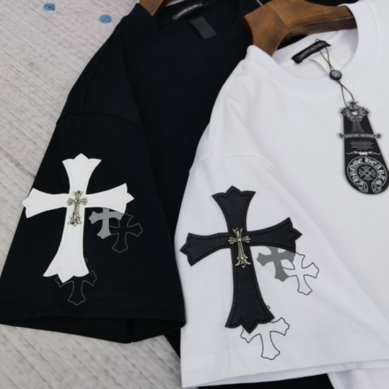 2022SS Favorite brand CHROME HEARTS Chrome Hearts unisex short sleeve T-shirt 2022SS Favorite brand CHROME HEARTS Chrome Hearts unisex short sleeve T-shirt