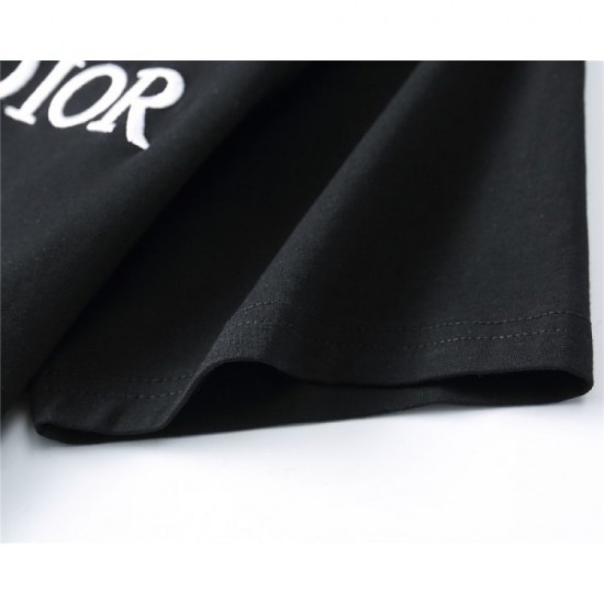DIOR Men's Short Sleeve T-shirt 2022 New Very easy to incorporate Dior DIOR Men's Short Sleeve T-shirt 2022 New Very easy to incorporate Dior