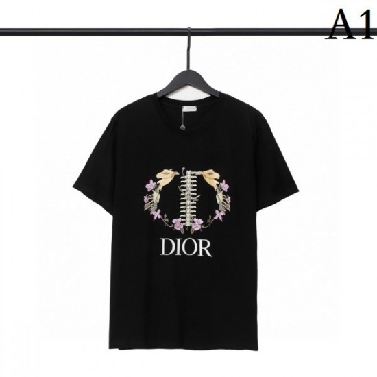 A must-have item for summer Men's T-shirt 2022SS DIOR Dior A must-have item for summer Men's T-shirt 2022SS DIOR Dior