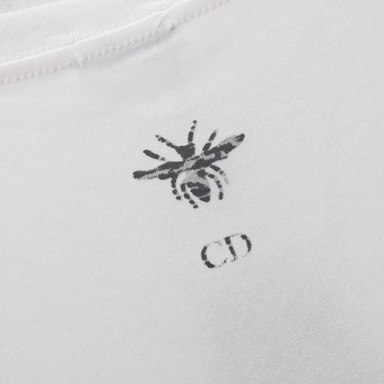 DIOR Dior 2022SS men's short-sleeved T-shirt is decided in this summer DIOR Dior 2022SS men's short-sleeved T-shirt is decided in this summer