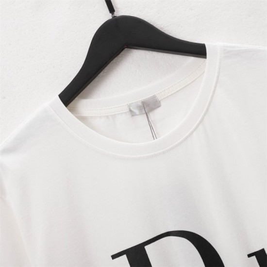 DIOR Dior 2022SS Men's Short Sleeve T-shirt This spring and summer up-and-coming top DIOR Dior 2022SS Men's Short Sleeve T-shirt This spring and summer up-and-coming top