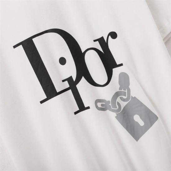 DIOR Dior 2022SS Men's Short Sleeve T-shirt This spring and summer up-and-coming top DIOR Dior 2022SS Men's Short Sleeve T-shirt This spring and summer up-and-coming top