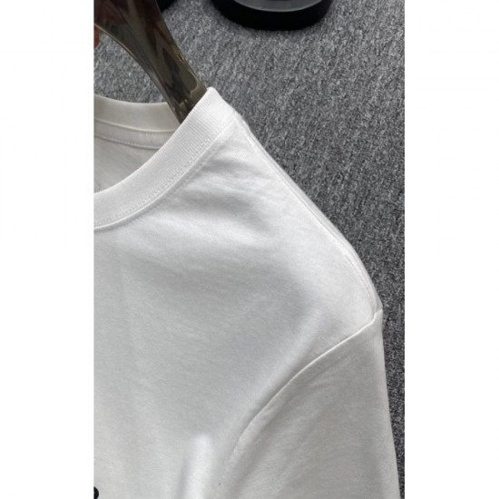 FENDI Men's Short Sleeve T-shirt 2022 New Eye-catching-Designed Fendi FENDI Men's Short Sleeve T-shirt 2022 New Eye-catching-Designed Fendi