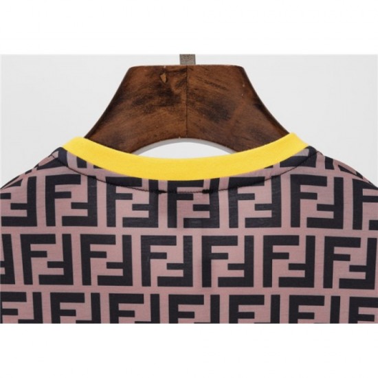 Men's T-shirt with a perfect sense of fashion 2022SS FENDI FENDI Men's T-shirt with a perfect sense of fashion 2022SS FENDI FENDI