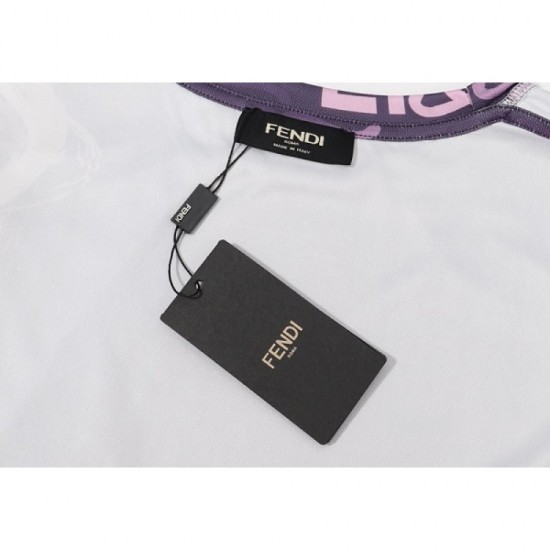 Adult-like atmosphere Men's T-shirt 2022SS FENDI Fendi Adult-like atmosphere Men's T-shirt 2022SS FENDI Fendi