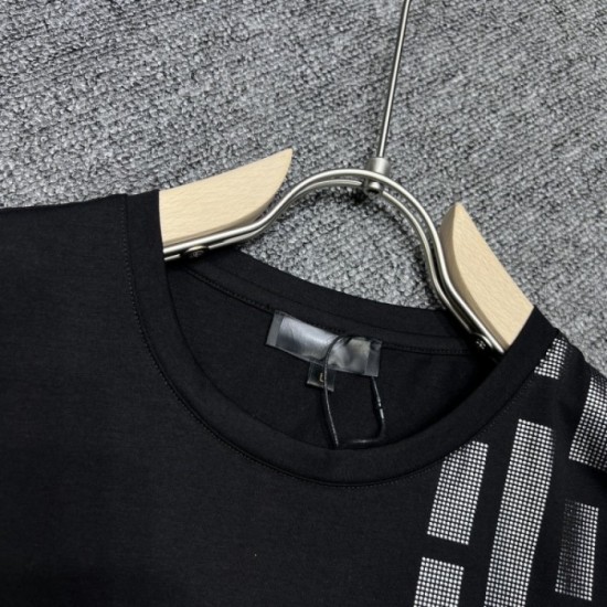 2022SS short-sleeved T-shirt Latest product sold out immediately FENDI Fendi 2022SS short-sleeved T-shirt Latest product sold out immediately FENDI Fendi