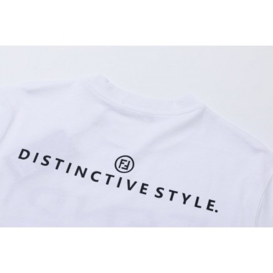 2022SS short-sleeved T-shirt The latest popular topic FENDI Fendi 2022SS short-sleeved T-shirt The latest popular topic FENDI Fendi
