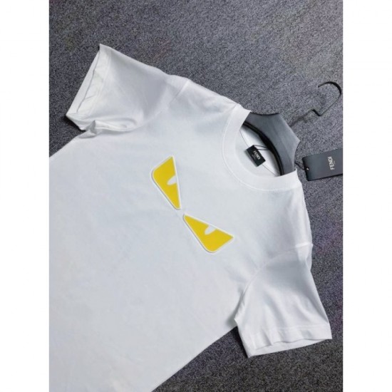 2022SS short-sleeved T-shirt overseas popular item FENDI Fendi 2022SS short-sleeved T-shirt overseas popular item FENDI Fendi