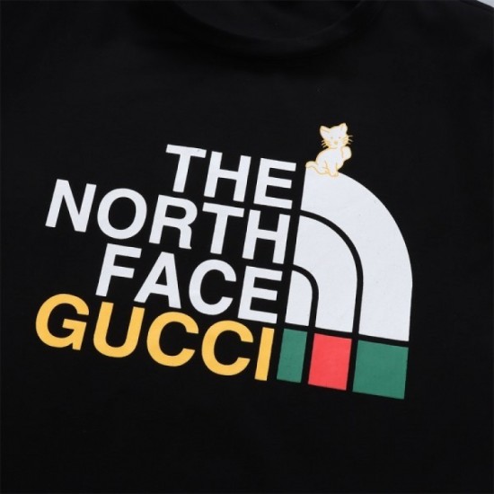 GUCCI Men's Short Sleeve T-shirt 2022 New Very Rare Color Gucci GUCCI Men's Short Sleeve T-shirt 2022 New Very Rare Color Gucci