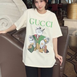 2022SS New product ☆ Inevitably sold out GUCCI Gucci Men's and women's short-sleeved T-shirt