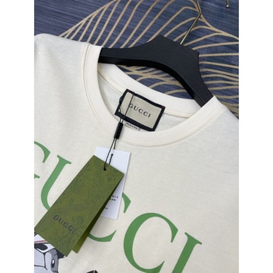 2022SS New product ☆ Inevitably sold out GUCCI Gucci Men's and women's short-sleeved T-shirt 2022SS New product ☆ Inevitably sold out GUCCI Gucci Men's and women's short-sleeved T-shirt