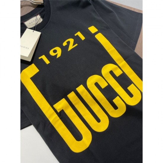 Men's T-shirt 2022SS GUCCI Gucci that is easy to balance Men's T-shirt 2022SS GUCCI Gucci that is easy to balance