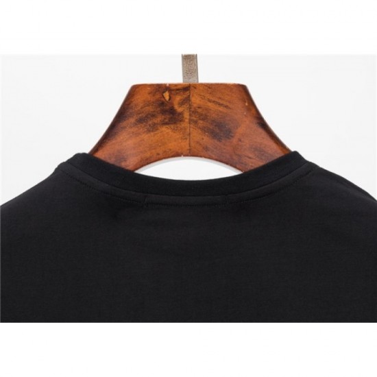 New men's T-shirt 2022SS GUCCI Gucci which gains immense popularity New men's T-shirt 2022SS GUCCI Gucci which gains immense popularity