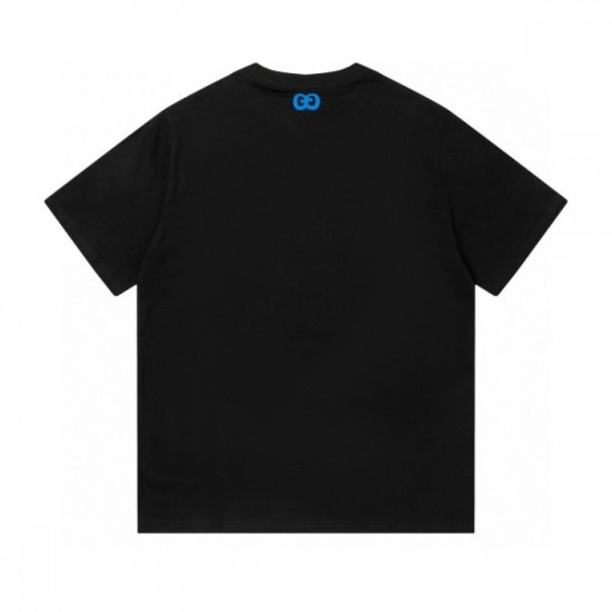 GUCCI Gucci 2022SS men's short-sleeved T-shirt is sure to be the latest trend GUCCI Gucci 2022SS men's short-sleeved T-shirt is sure to be the latest trend