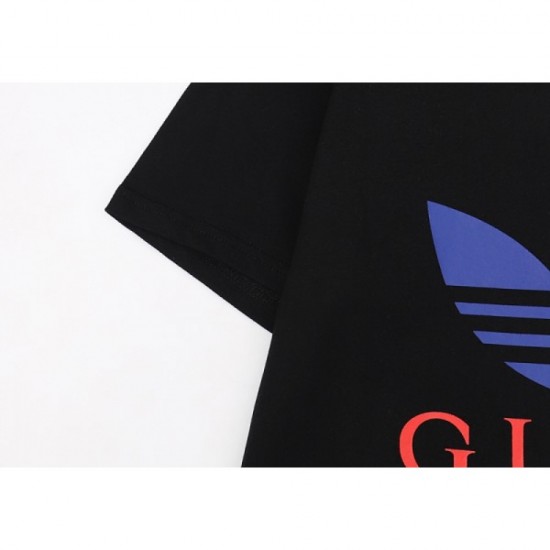 GUCCI Gucci 2022SS men's short-sleeved T-shirt continues to be a brand this season GUCCI Gucci 2022SS men's short-sleeved T-shirt continues to be a brand this season